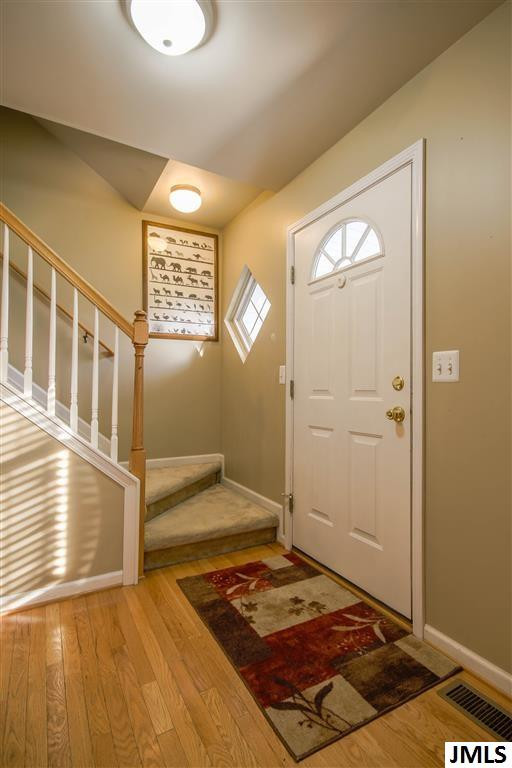 152 Ridgeview Court, Unit 23 Grass Lake, MI 49240 - Photo 3 of 22 Photo 3