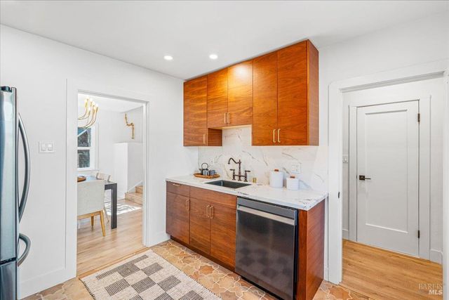 $900,000 | 1 Belle Avenue, San Rafael, CA 94901