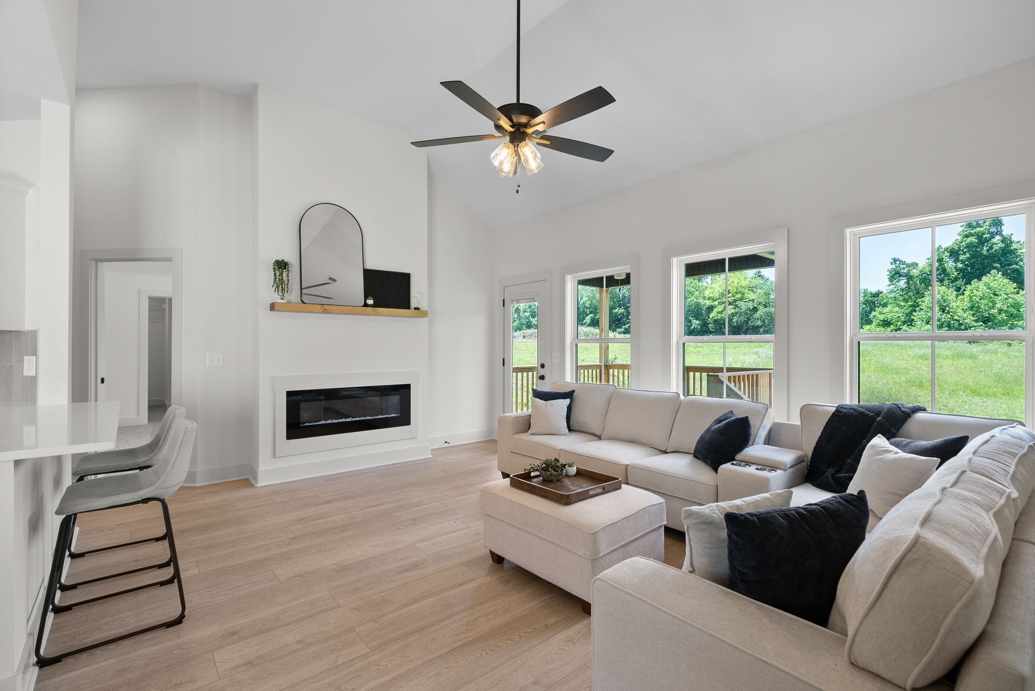 178 Dewberry Road Clarksville, TN 37042 - Photo 12 of 75