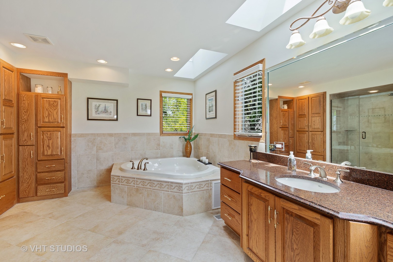 4 Bernay Court Cary, IL 60013 - Photo 15 of 31