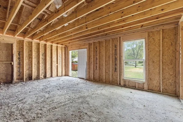 $330,000 | 1116 Slaters Creek Road, Goodlettsville, TN 37072