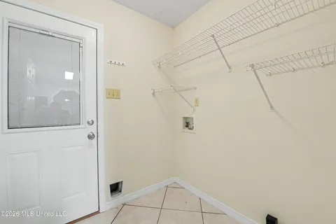 $255,000 | 3304 North 8th Street, Ocean Springs, MS 39564