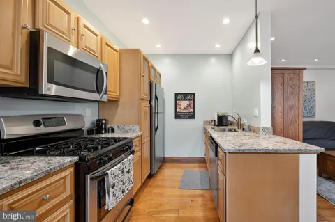 $215,000 | 1860 Clydesdale Place Northwest, Unit 105, Washington, DC 20009