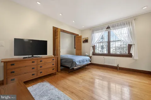 $215,000 | 1860 Clydesdale Place Northwest, Unit 105, Washington, DC 20009