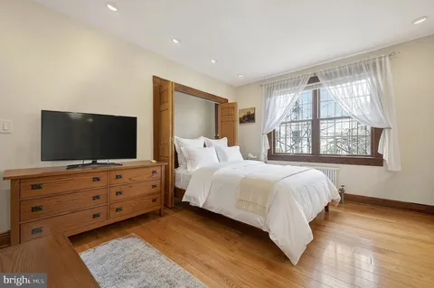 $215,000 | 1860 Clydesdale Place Northwest, Unit 105, Washington, DC 20009