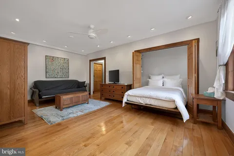 $215,000 | 1860 Clydesdale Place Northwest, Unit 105, Washington, DC 20009