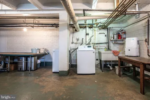 $215,000 | 1860 Clydesdale Place Northwest, Unit 105, Washington, DC 20009
