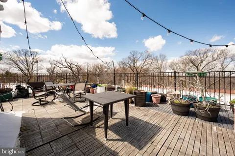 $215,000 | 1860 Clydesdale Place Northwest, Unit 105, Washington, DC 20009