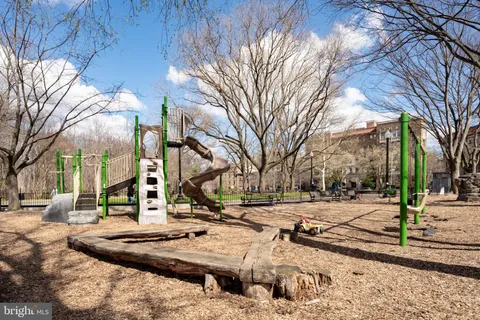 $215,000 | 1860 Clydesdale Place Northwest, Unit 105, Washington, DC 20009