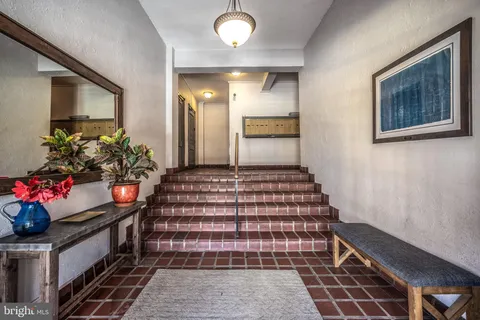 $215,000 | 1860 Clydesdale Place Northwest, Unit 105, Washington, DC 20009