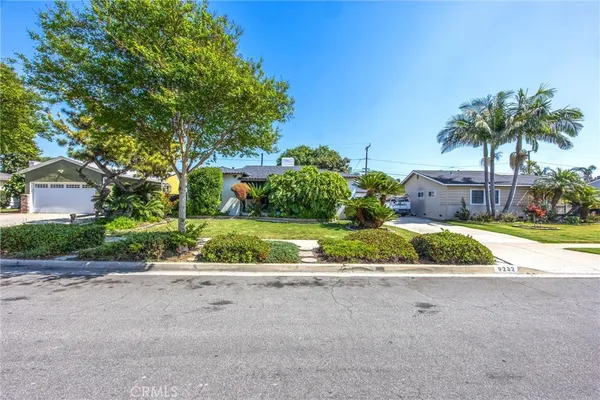 $879,900 | 9232 Badminton Avenue, Whittier, CA 90605