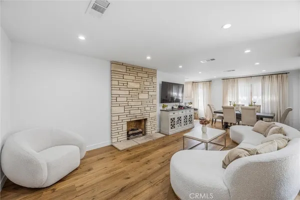$879,900 | 9232 Badminton Avenue, Whittier, CA 90605