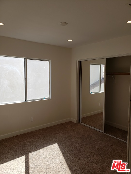 27653 Elk Ridge Road Castaic, CA 91384 - Photo 16 of 23 Gallery Image 16