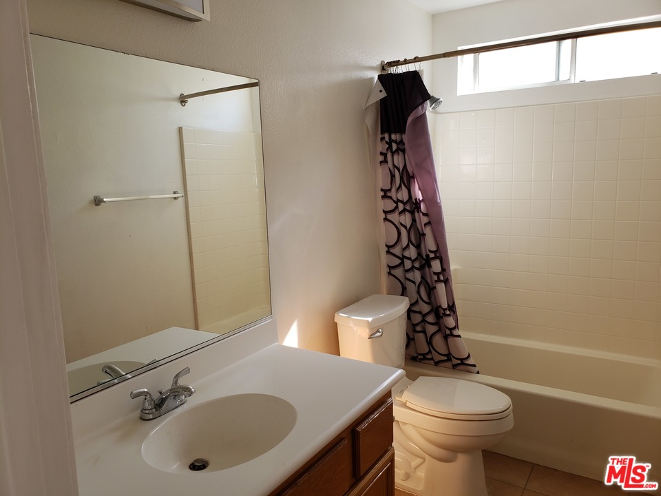 27653 Elk Ridge Road Castaic, CA 91384 - Photo 20 of 23 Gallery Image 20