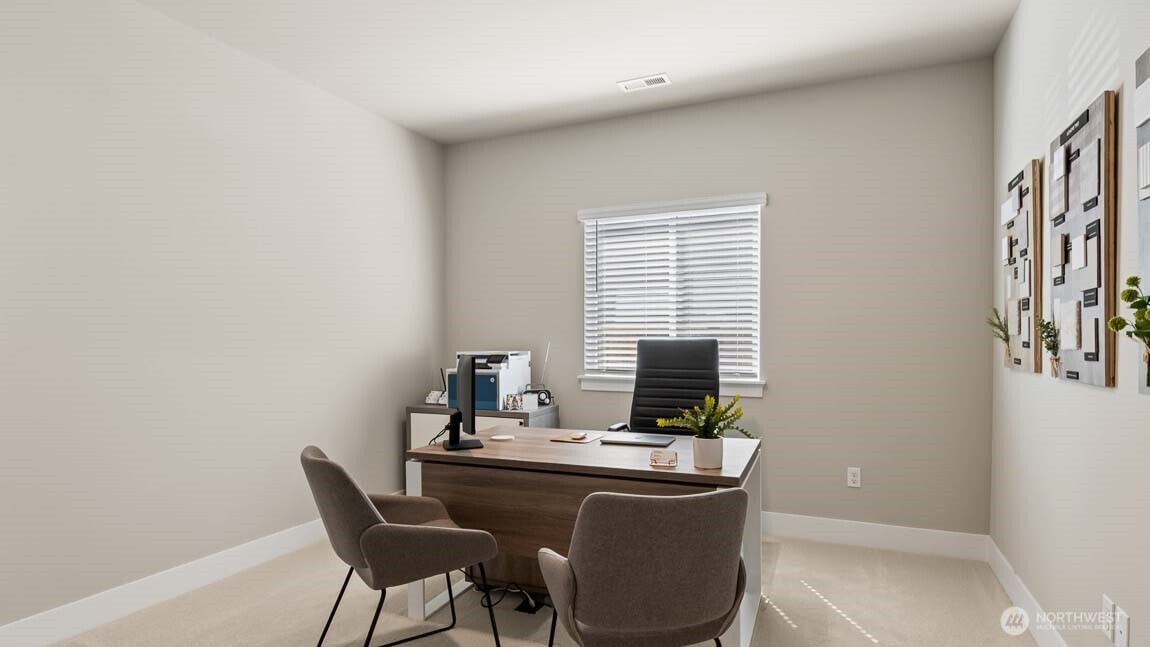 9230 Northeast 186th Place Bothell, WA 98011 - Photo 9 of 20 Gallery Image 9