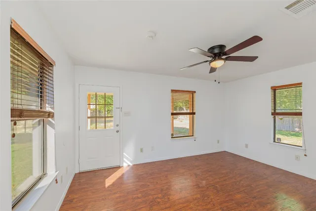 $2,100 | 13406 Effingham Street, Austin, TX 78729