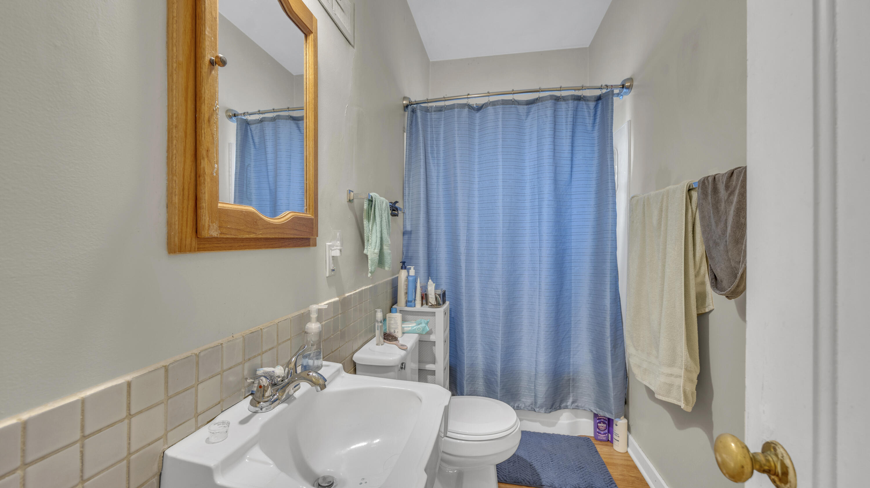 8120 Franklin Road, Unit 1 Herman, WI 53073 - Photo 28 of 33 Bathroom