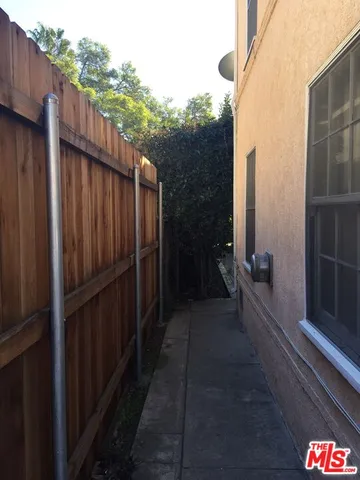 $1,595,000 | 6111 Afton Place, Los Angeles, CA 90028