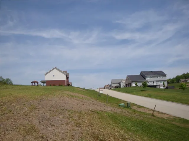 $51,900 | 707 Victoria Way, Derry, PA 15627