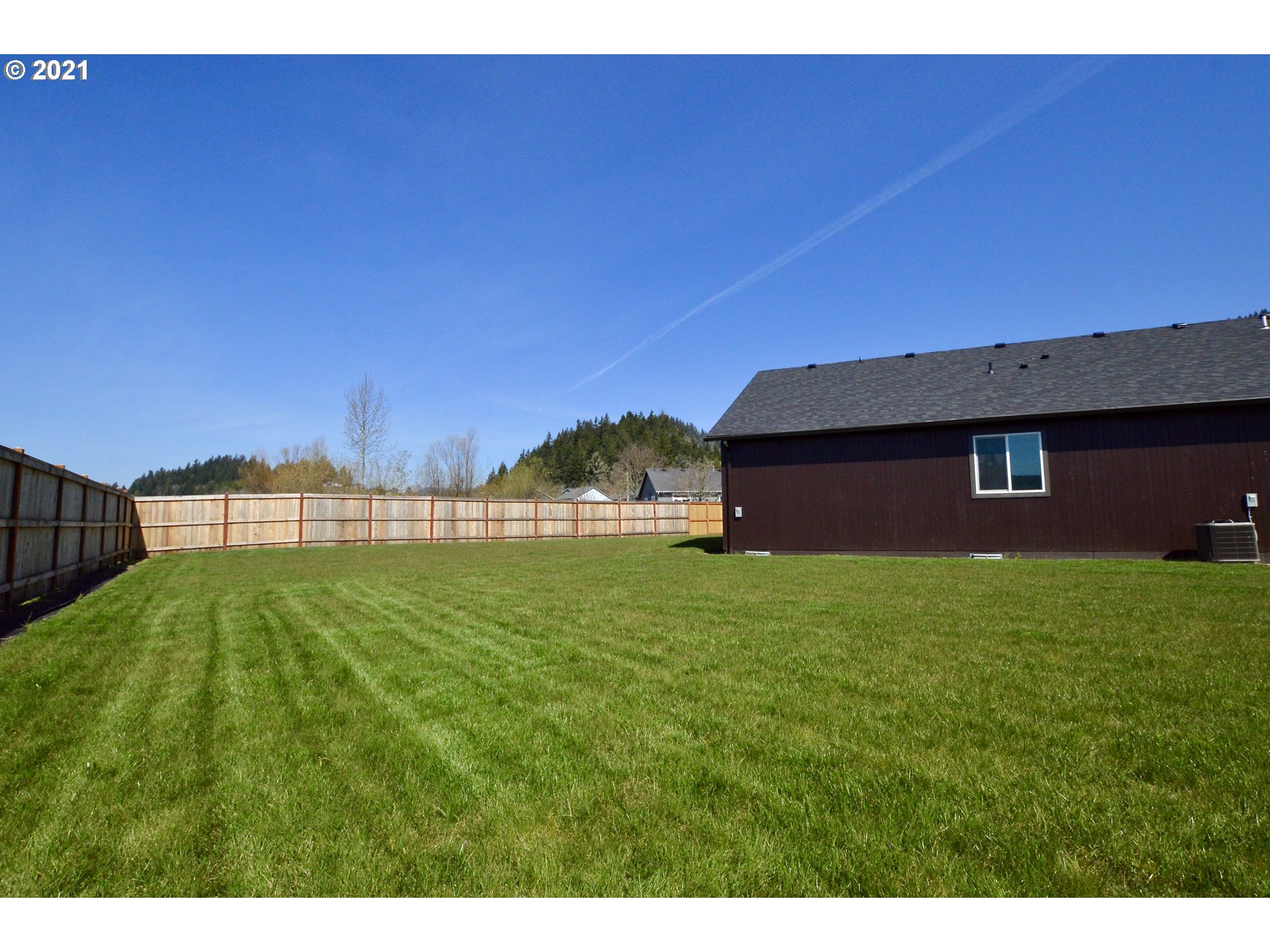 5911 Mineral Way Springfield, OR 97478 - Photo 27 of 28