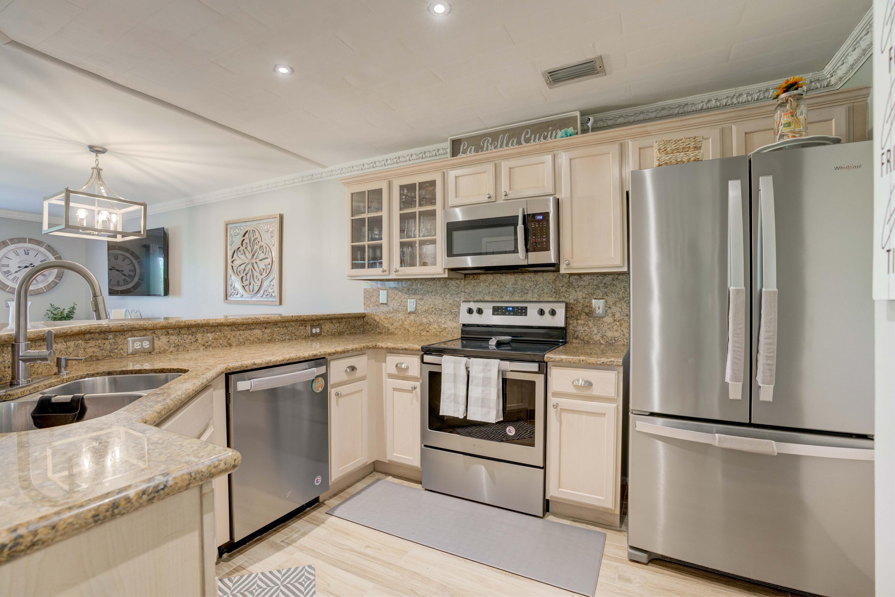 109 Fox Meadow Run Jupiter, FL 33458 - Photo 13 of 24 18__mlp9201_2_3_4_5