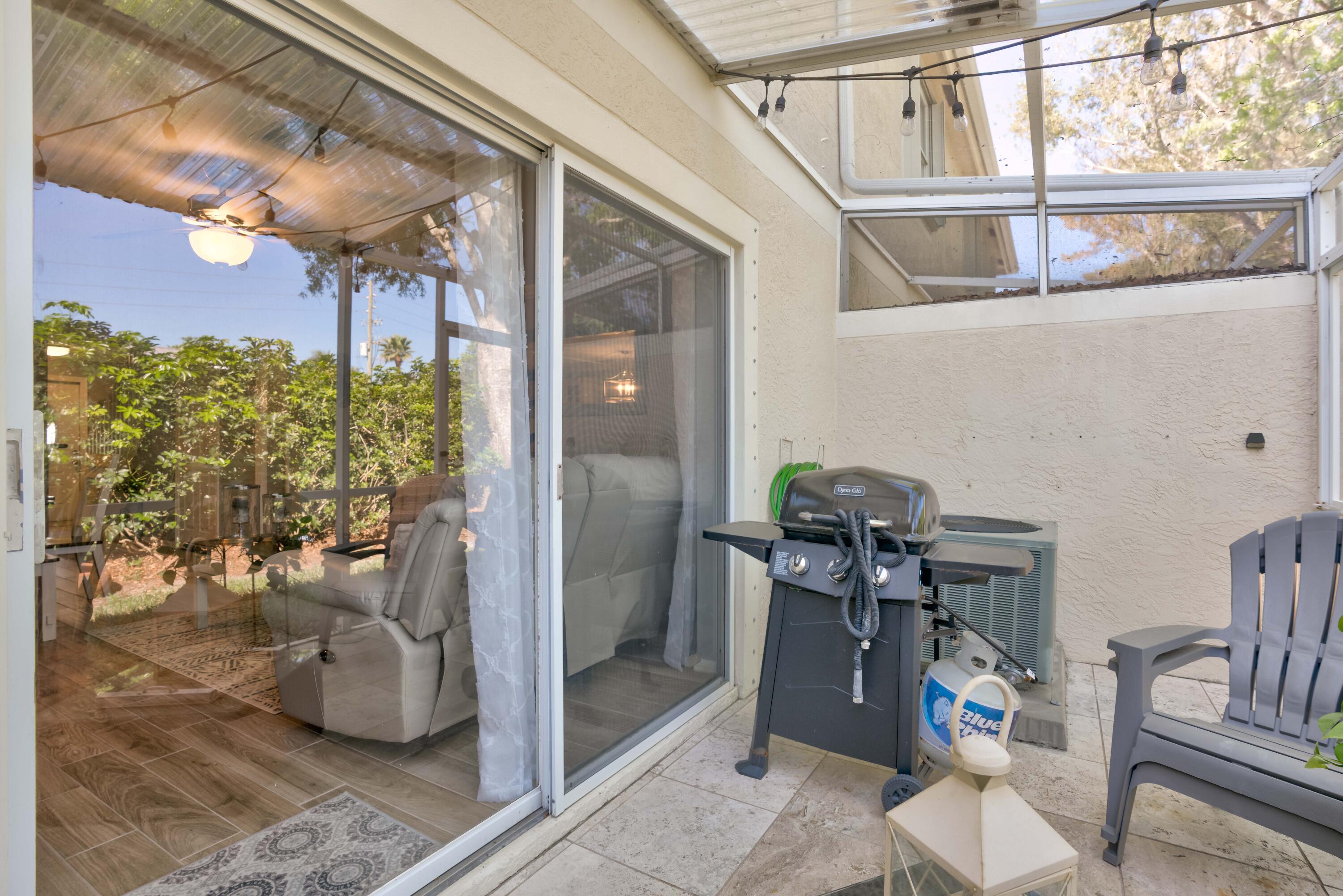 109 Fox Meadow Run Jupiter, FL 33458 - Photo 20 of 24 04__mlp9126_27_28_29_30