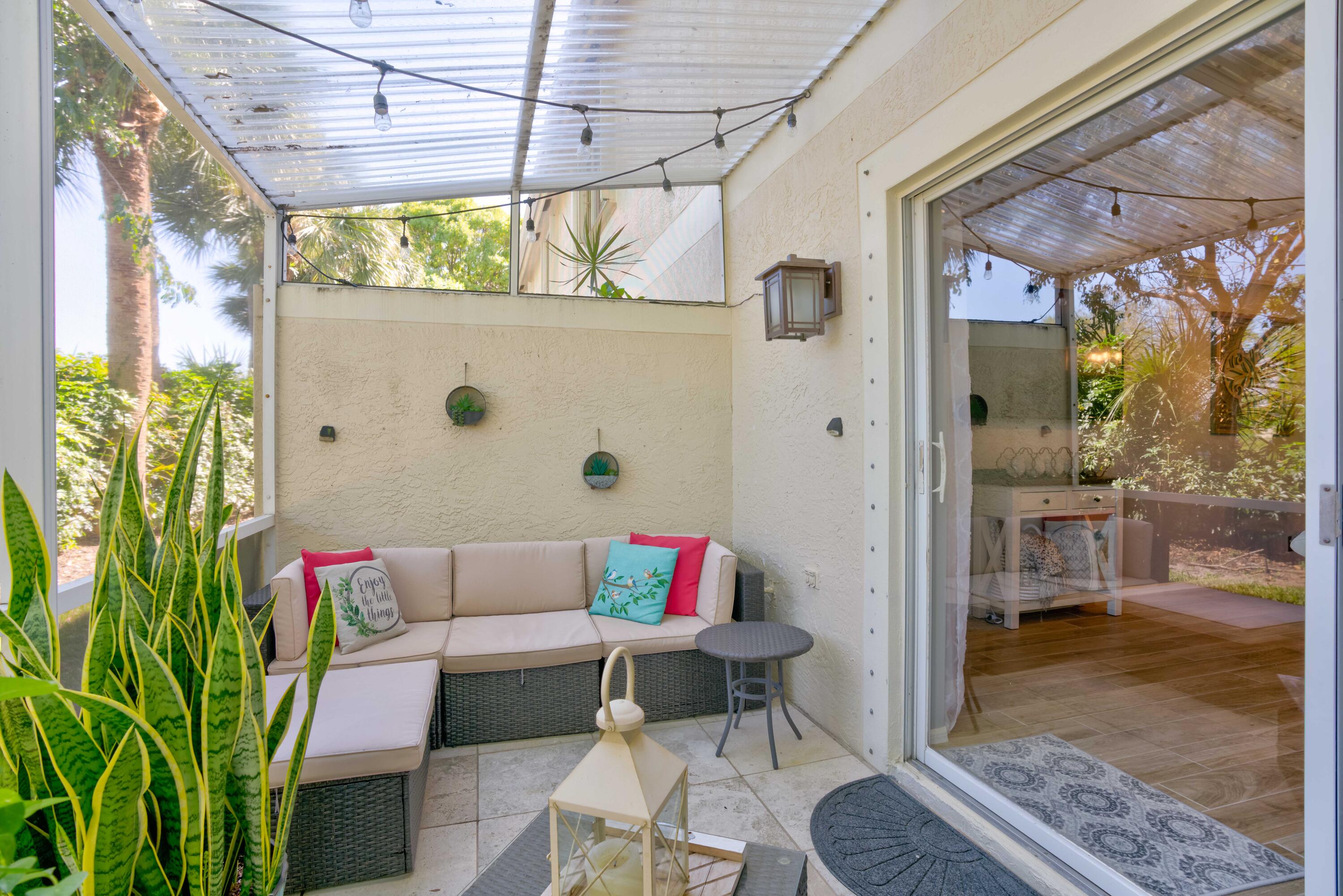 109 Fox Meadow Run Jupiter, FL 33458 - Photo 22 of 24 05__mlp9131_2_3_4_5