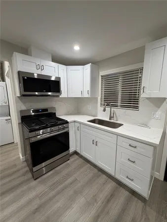 $2,000 | 7735 Rhea Avenue, Reseda, CA 91335