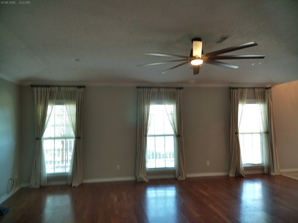 12543 Harrelson Loop Andalusia, AL 36420 - Photo 26 of 52 Living Room