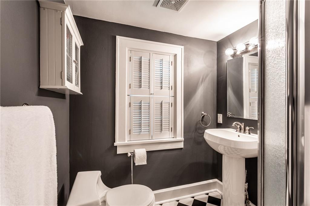 145 Berkley Road Indianapolis, IN 46208 - Photo 23 of 45 Gallery Image 23