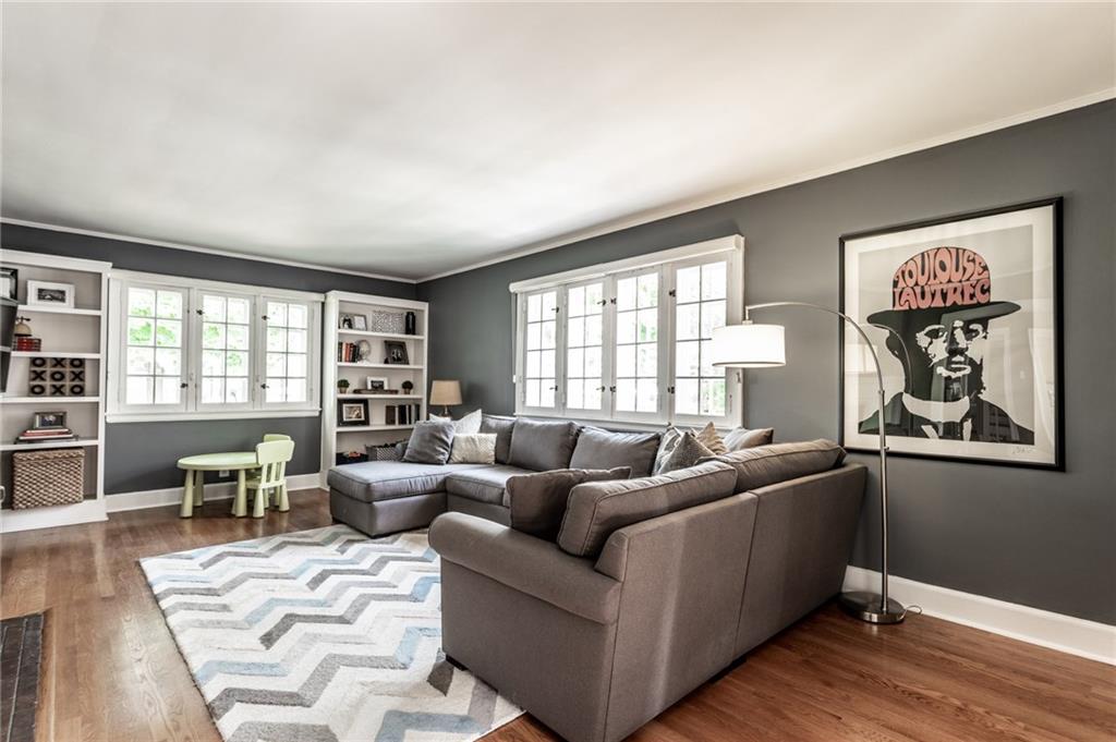 145 Berkley Road Indianapolis, IN 46208 - Photo 8 of 45 Gallery Image 8