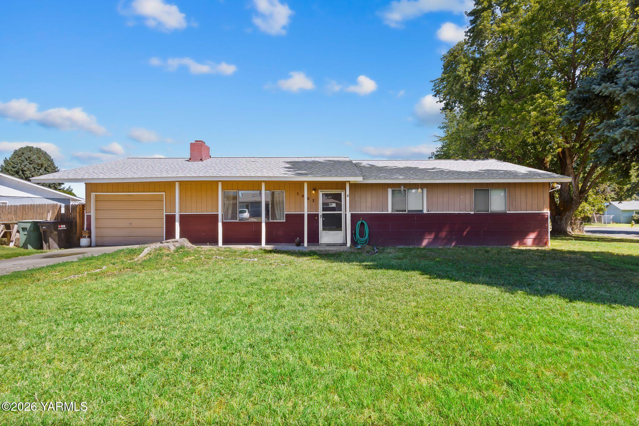 1007 South 79th Avenue Yakima, WA 98908 - Photo 8 of 24 1007 S 79th Ave-1