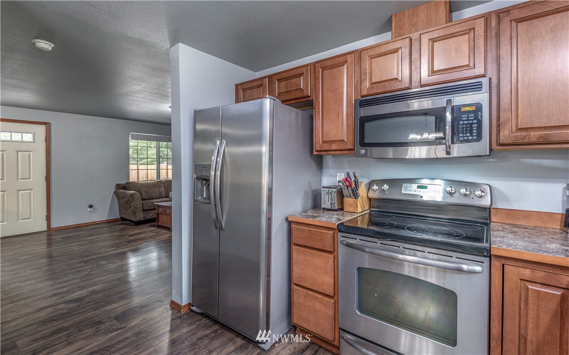 271 East Underline Road Belfair, WA 98528 - Photo 11 of 34 Gallery Image 11
