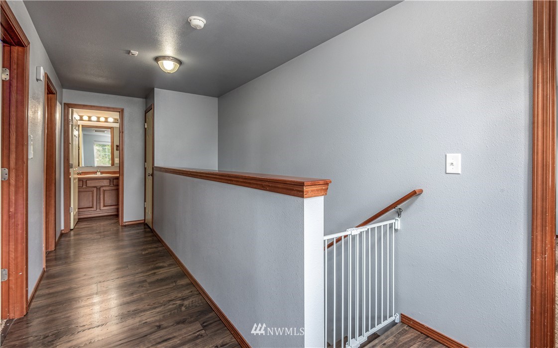 271 East Underline Road Belfair, WA 98528 - Photo 18 of 34 Gallery Image 18