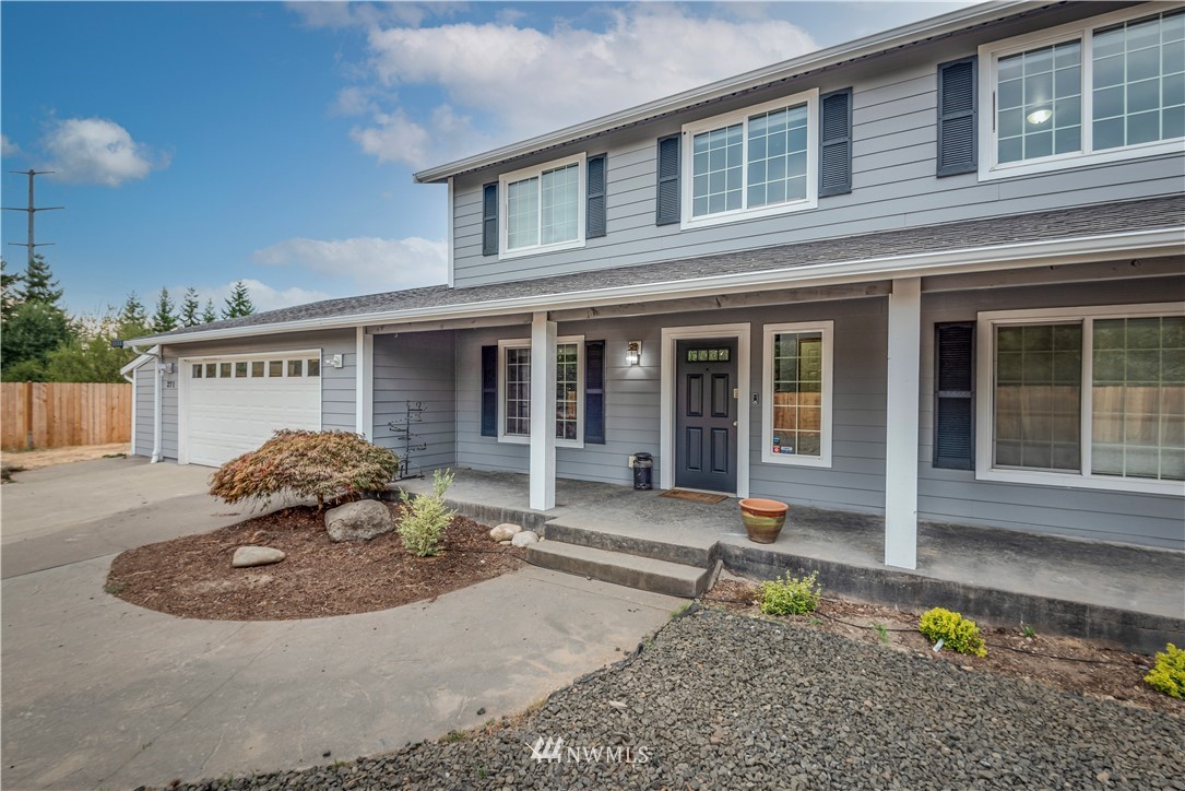 271 East Underline Road Belfair, WA 98528 - Photo 4 of 34 Gallery Image 4