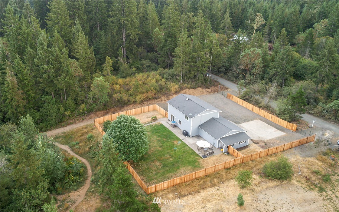 271 East Underline Road Belfair, WA 98528 - Photo 34 of 34 Gallery Image 34