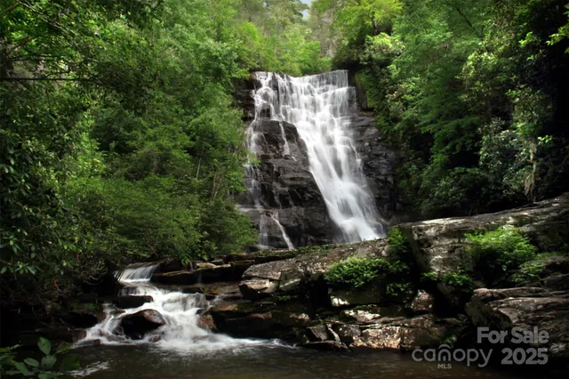 a picture of street view with sitting space