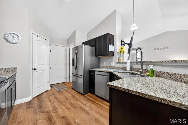 $325,000 | 523 Falcons Flight, Wright City, MO 63390