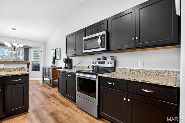 $325,000 | 523 Falcons Flight, Wright City, MO 63390