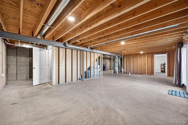 $325,000 | 523 Falcons Flight, Wright City, MO 63390