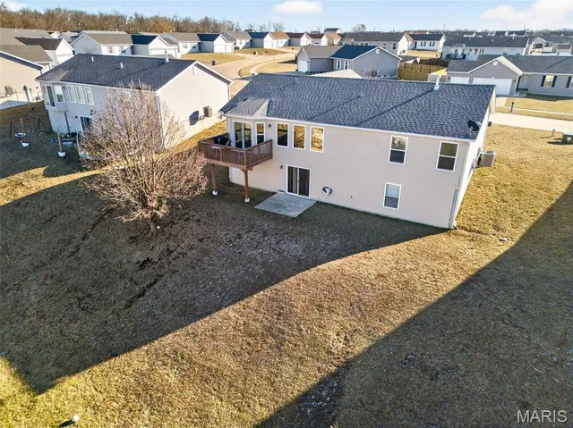 $325,000 | 523 Falcons Flight, Wright City, MO 63390