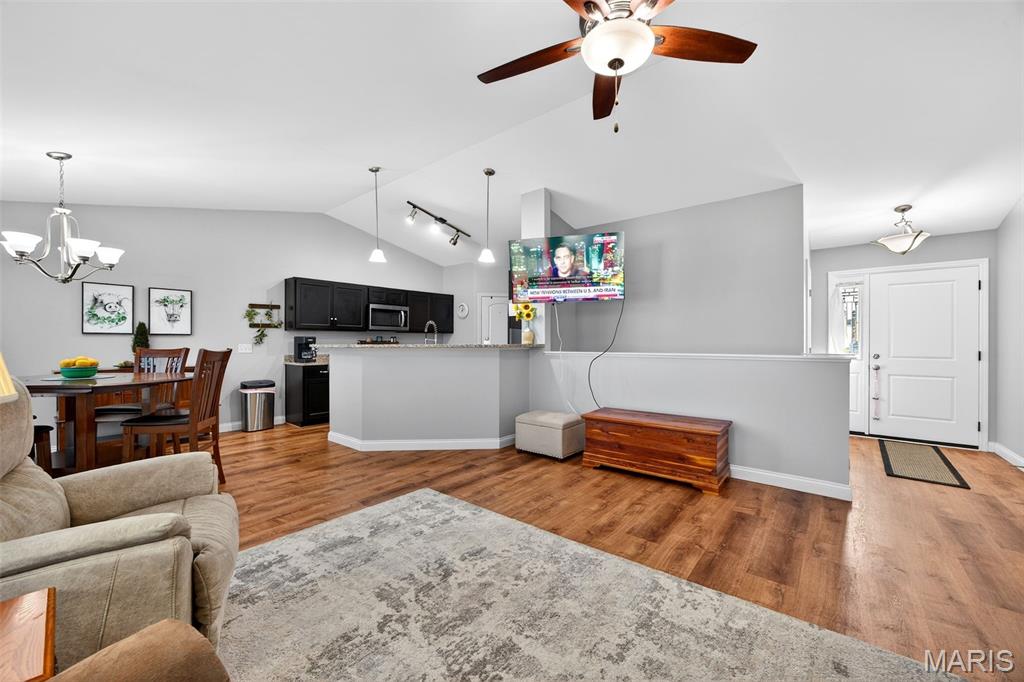 523 Falcons Flight Wright City, MO 63390 - Photo 6 of 47