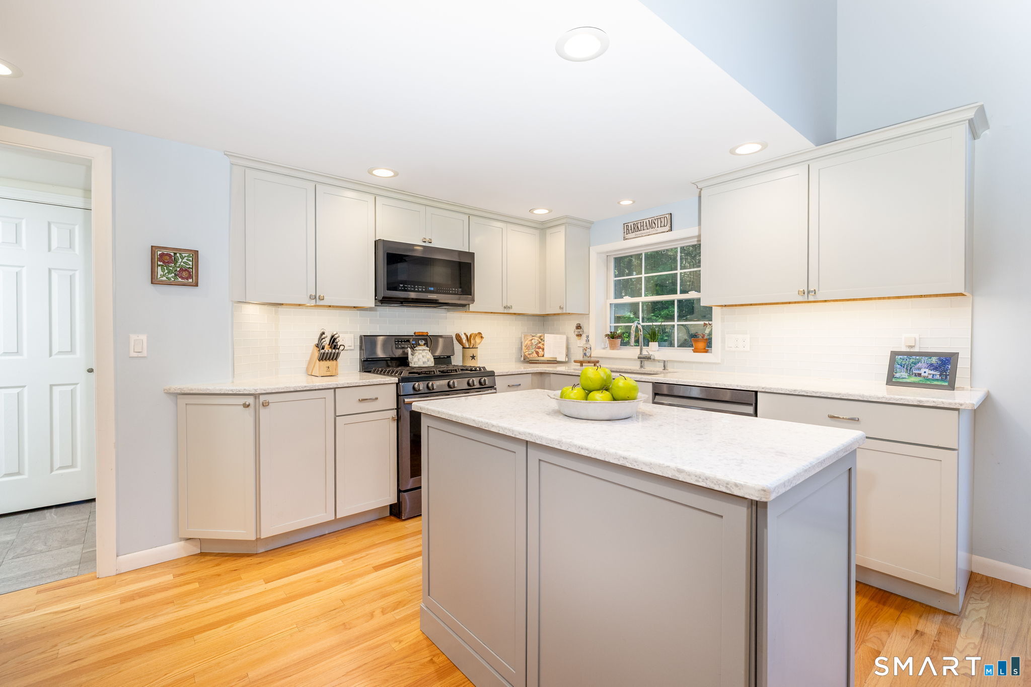 71 Eddy Road Barkhamsted, CT 06063 - Photo 3 of 37 Gallery Image 3