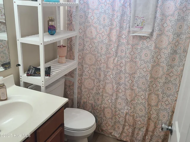 $1,600 | 300 Pine Ridge Lane, Holly Ridge, NC 28445