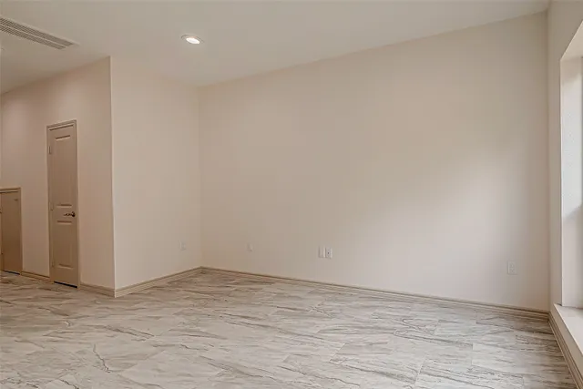 $1,600 | 5530 Hirondel, Unit A, Houston, TX 77033