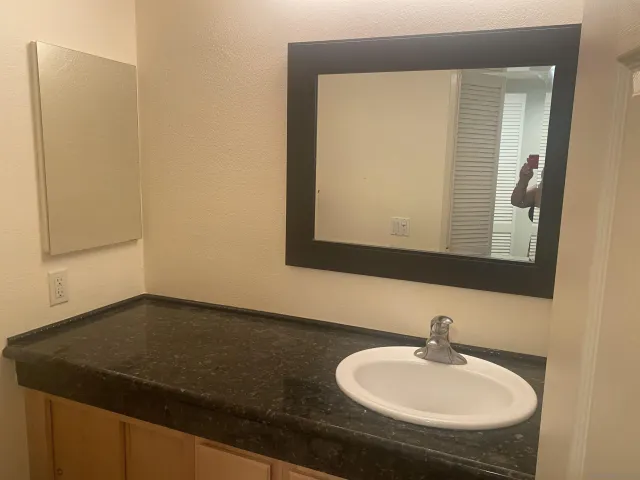 $3,300 | 11820 Caminito Ronaldo, Unit 121, San Diego, CA 92128