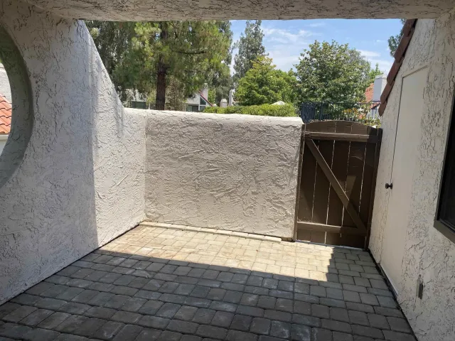 $3,300 | 11820 Caminito Ronaldo, Unit 121, San Diego, CA 92128