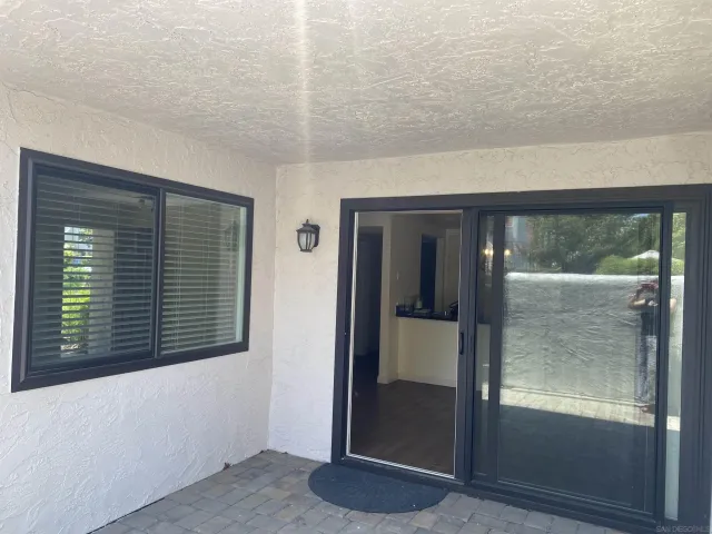 $3,300 | 11820 Caminito Ronaldo, Unit 121, San Diego, CA 92128