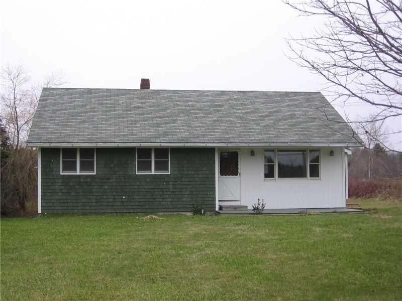 46 Old County Road Thomaston, ME 04861 - Photo 2 of 16 Exterior Front.