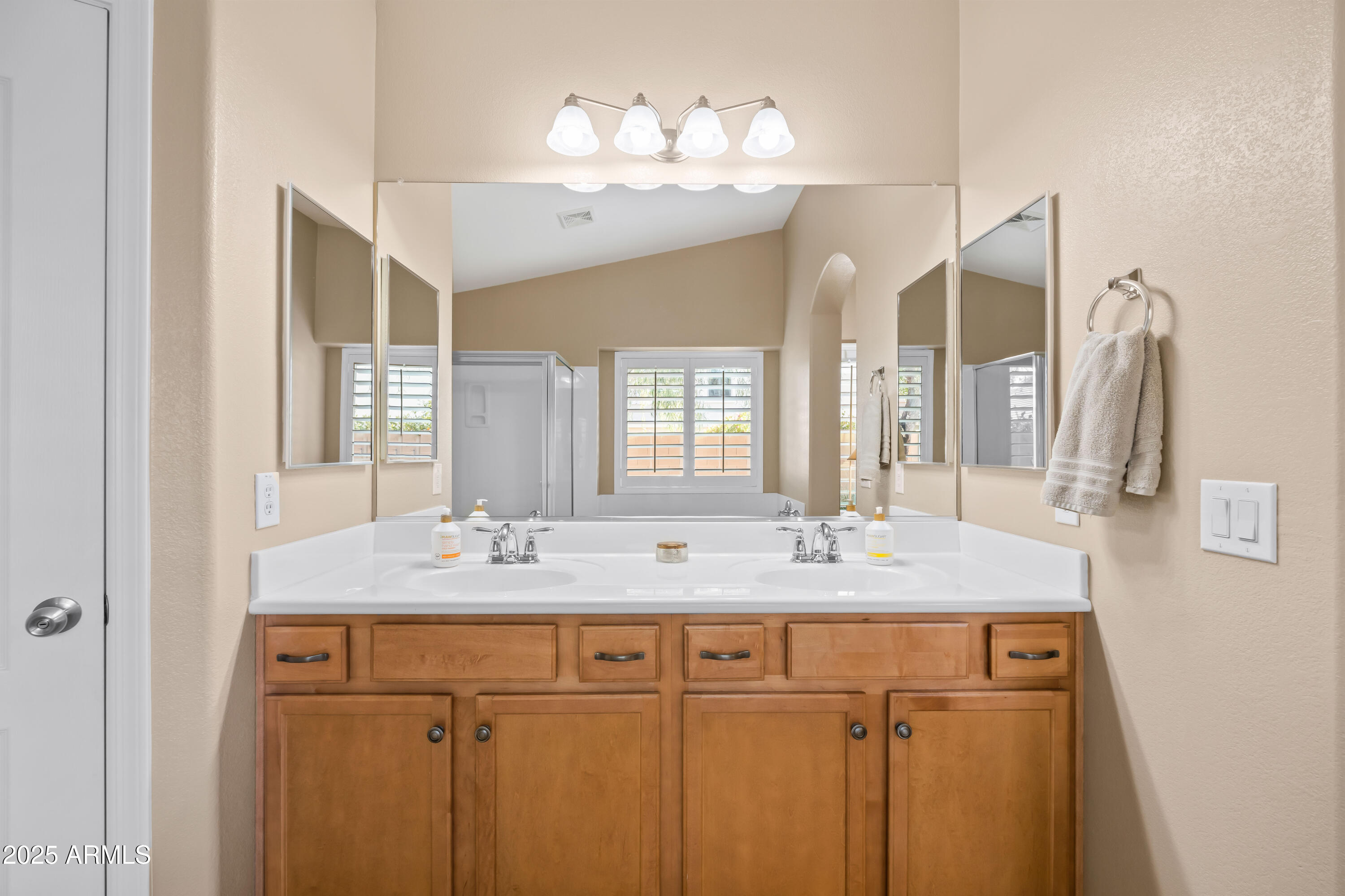 4205 East Bonanza Road Gilbert, AZ 85297 - Photo 27 of 83 4h